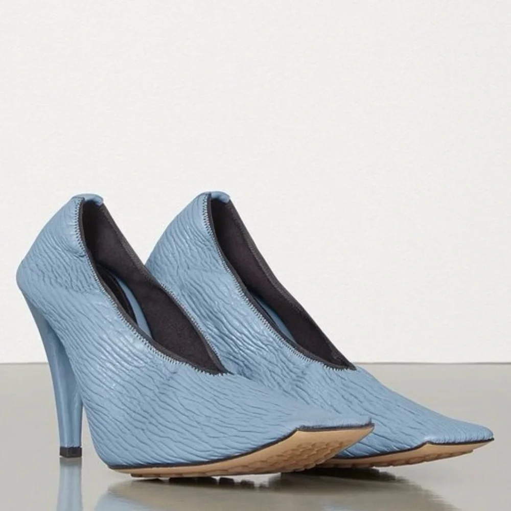 Bottega Veneta Sky Blue Textured Heels - Picture 3 of 5